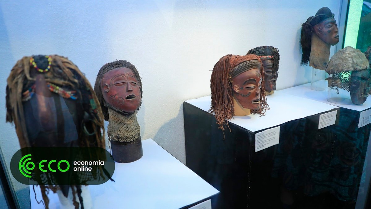 Angola intensifica negociações para repatriar acervo colonial em museus portugueses